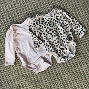 H&M Baby Onesie Set - Pink and Leopard Print